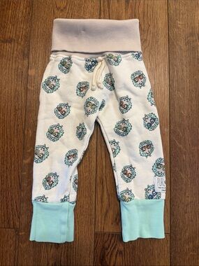 Purl Lamb  White & Mint Animal-Print Joggers for Kids